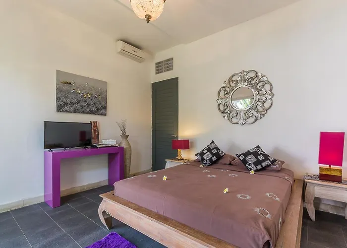 Villa Purple *