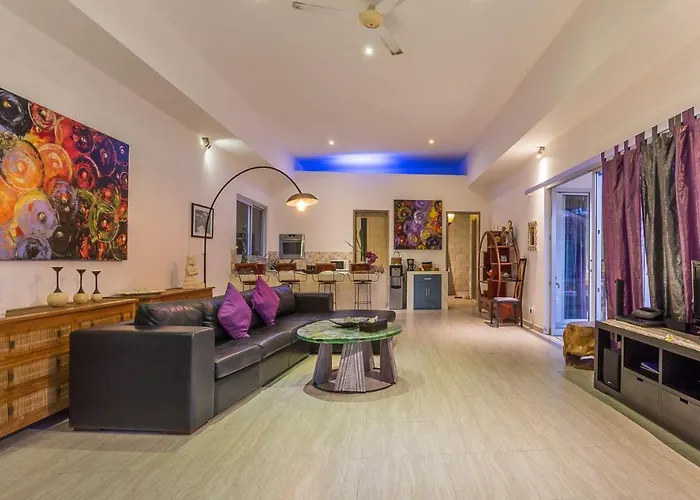 Purple Villa *