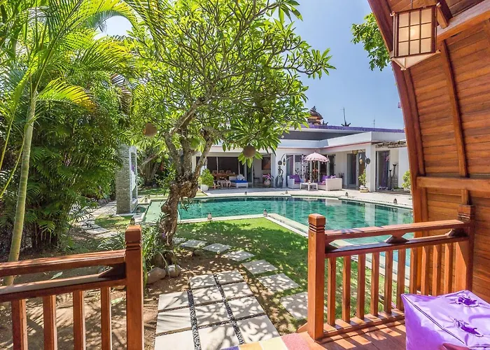 Villa Purple
